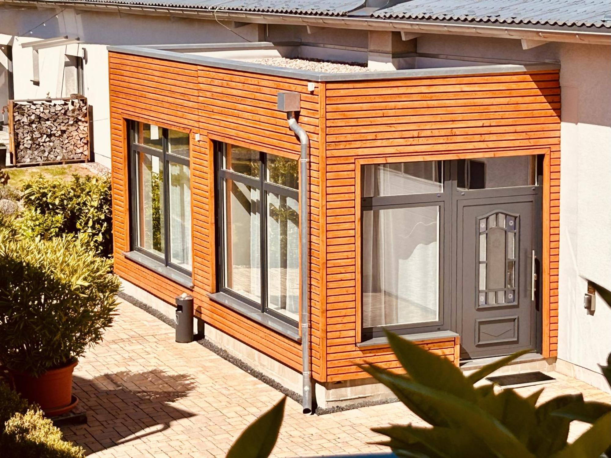 Casa Rehse I Loft-Apartment I Kostenlos Parken & Wlan I Self-Check-In I Oepnv I 65Zoll-Tv Erfurt Exterior photo